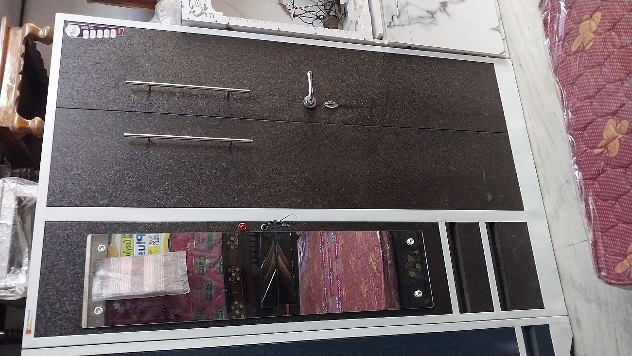 available 3 door almirah